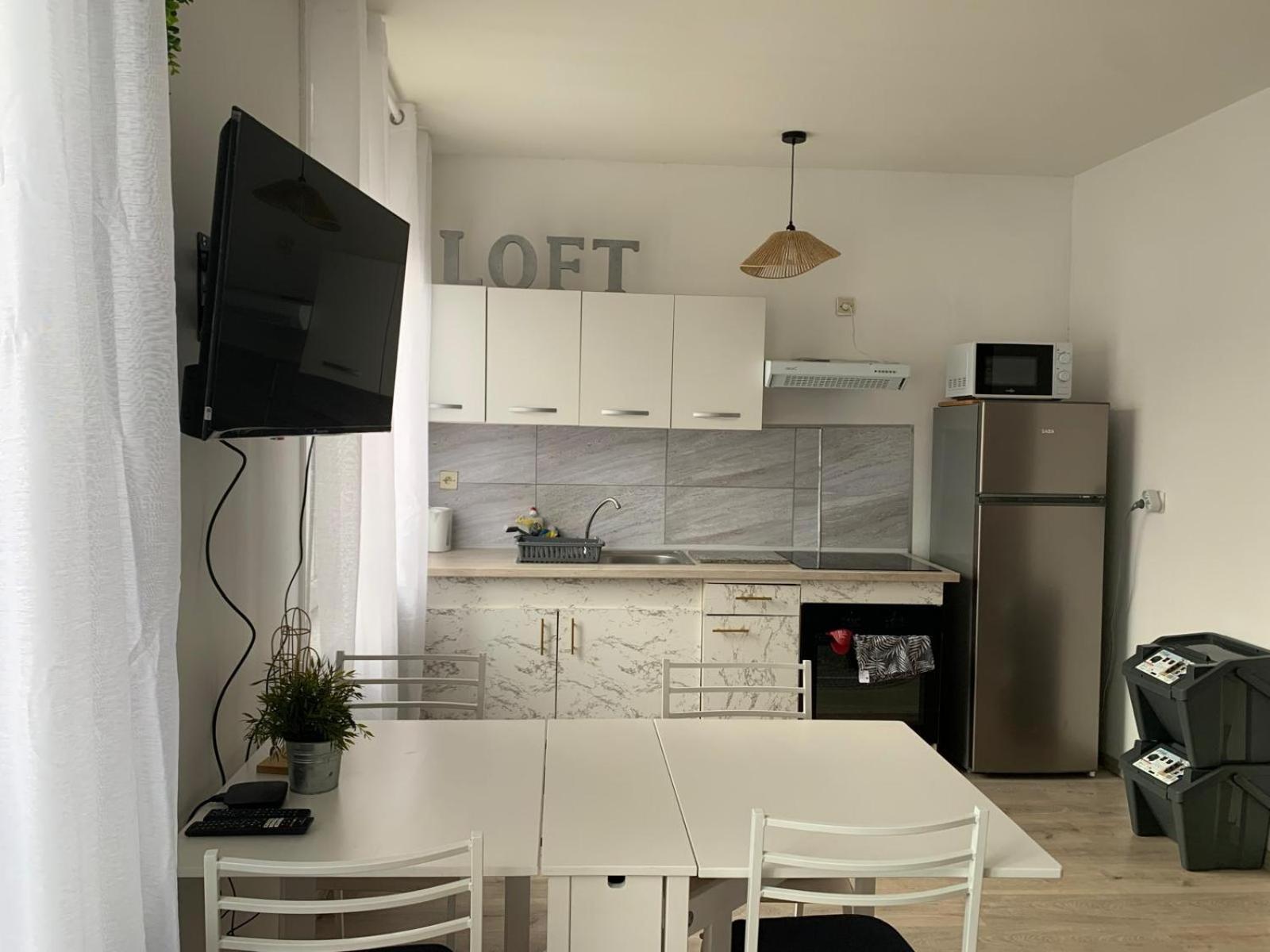 36 Maison Entiere,Place Parking Devant Garage Dunkirk Екстер'єр фото